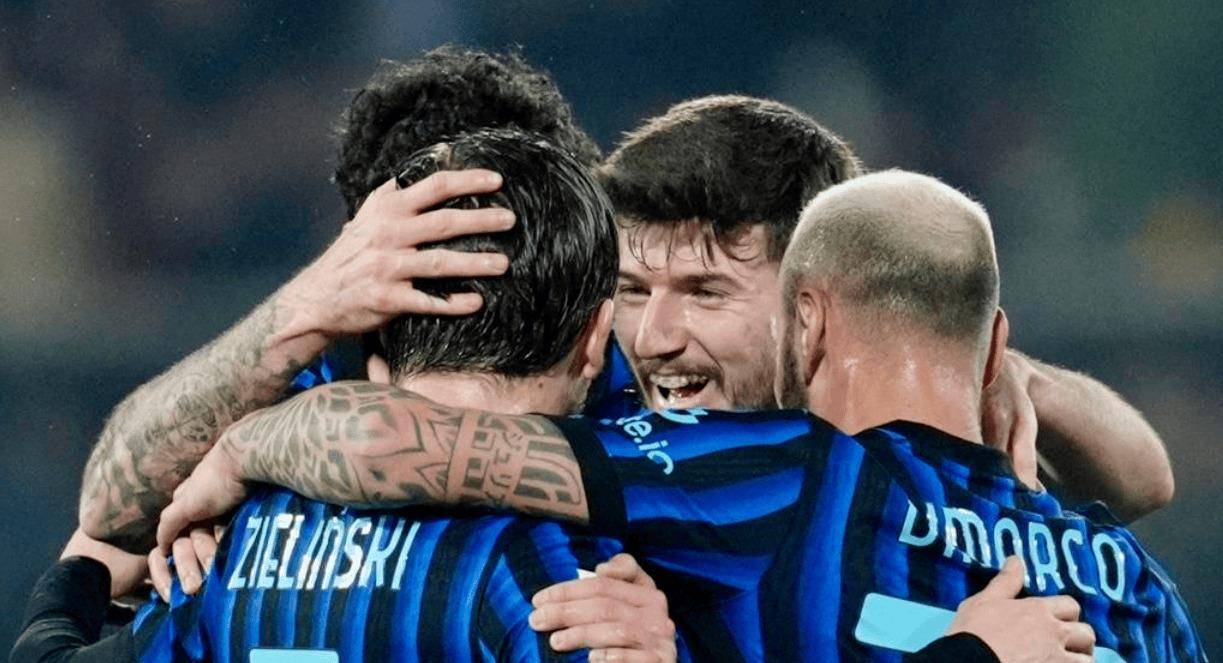 意甲大结局提前写好？国米狂揽55分一骑绝尘，米兰追不上，那不勒斯已经凉了